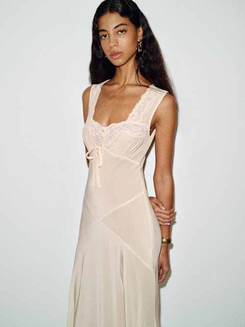 Saphira Dress