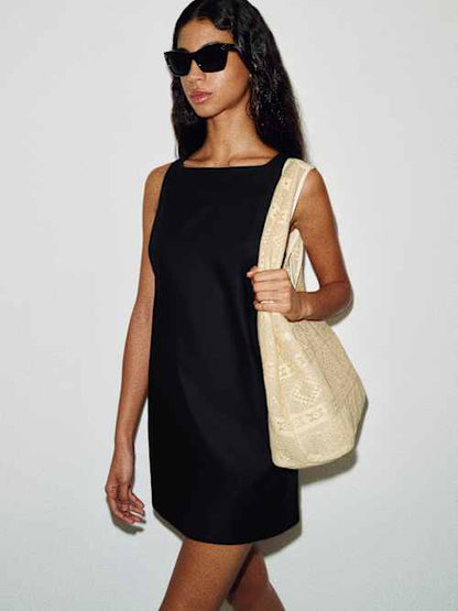 Daxton Dress