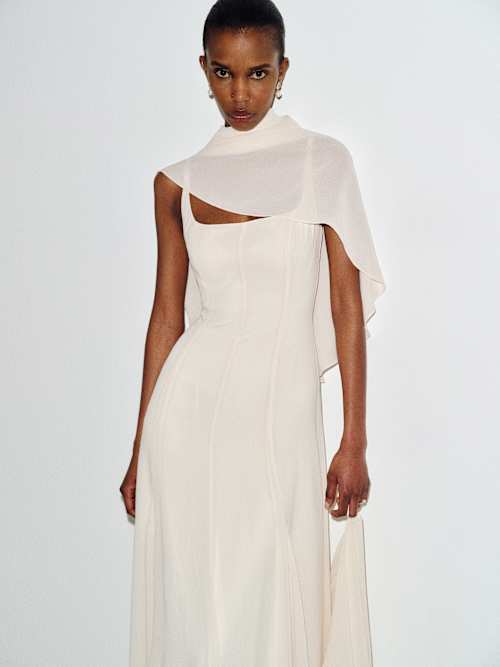 Sirinda Dress